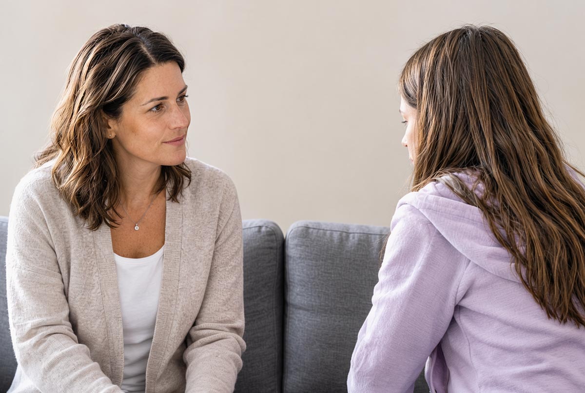 Gesprächsführung mit Kindern und Jugendlichen, die Grenzverletzungen oder sexualisierte Gewalt erfahren haben - Im Gespräch